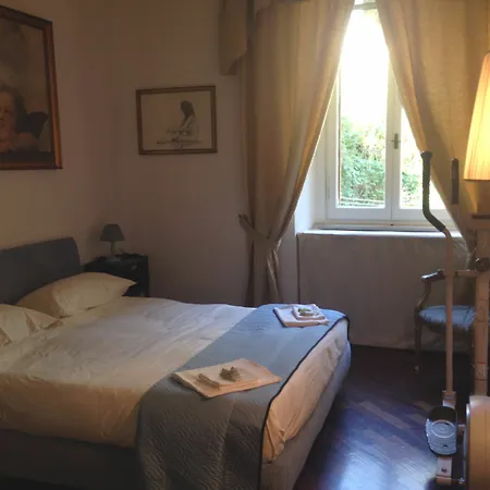 With 2 Bedrooms In La Spezia, With Wonderful View, Balc Apartment